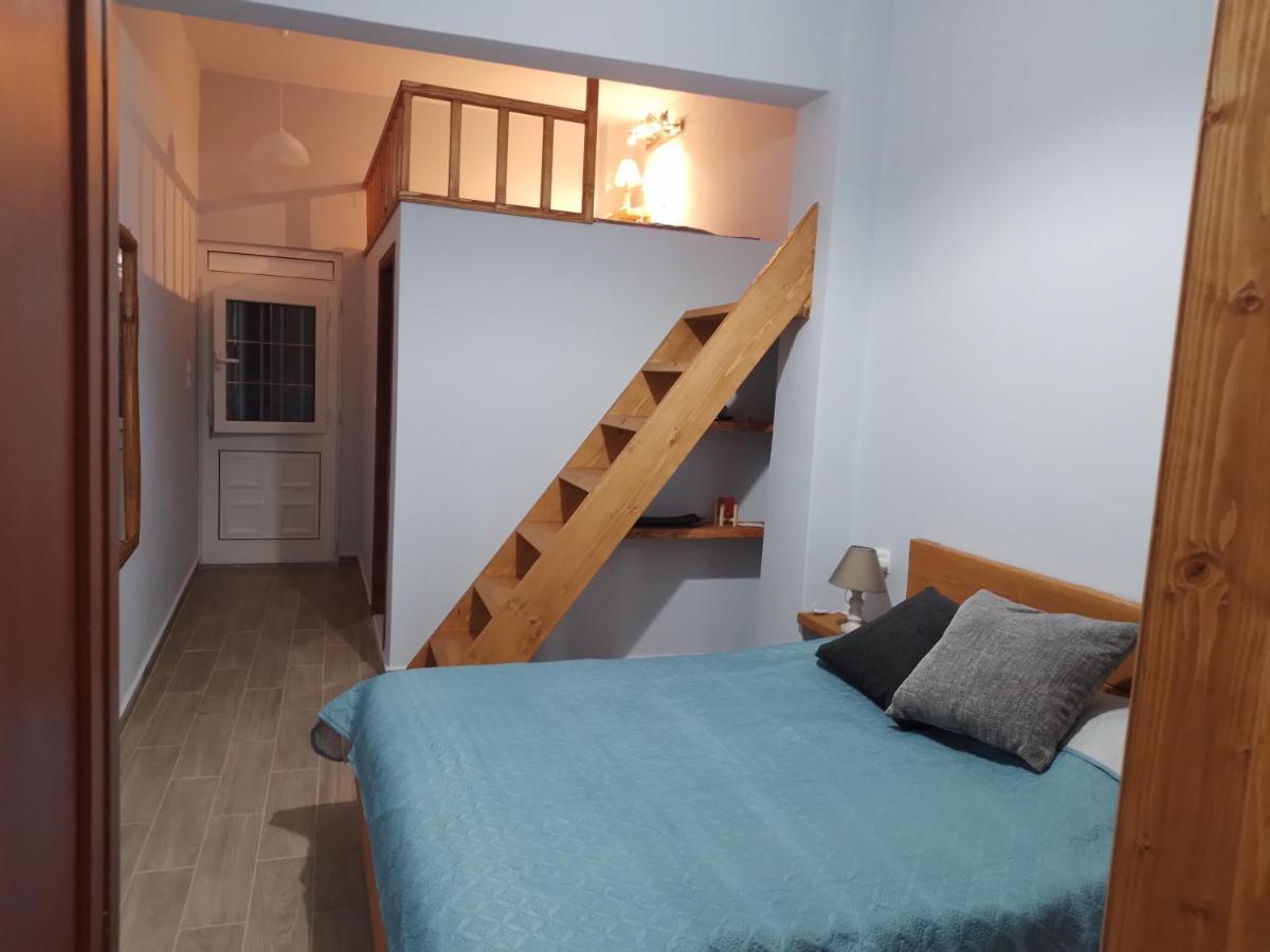 Ferienwohnung Manolakis Pizanias Emborios Exterior foto